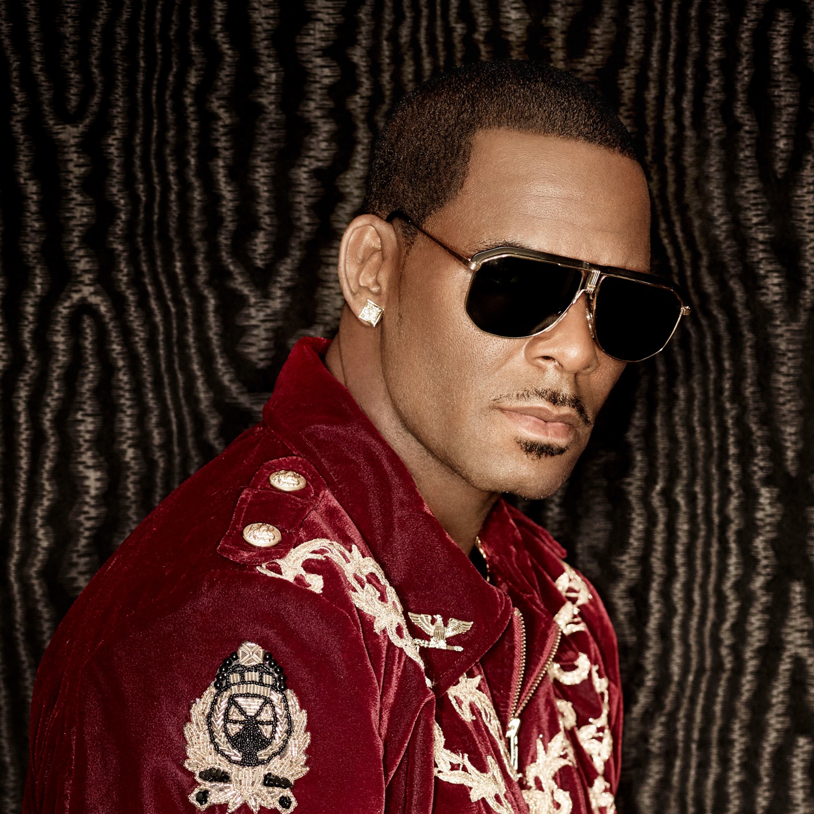 R Kelly